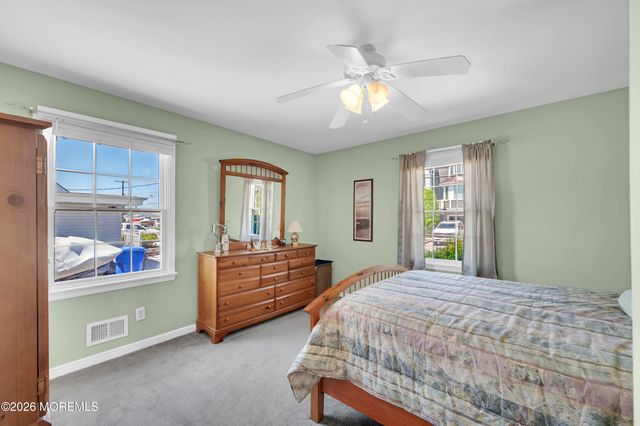 323 Stephan Avenue, Toms River, NJ 08753