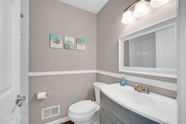 323 Stephan Avenue, Toms River, NJ 08753