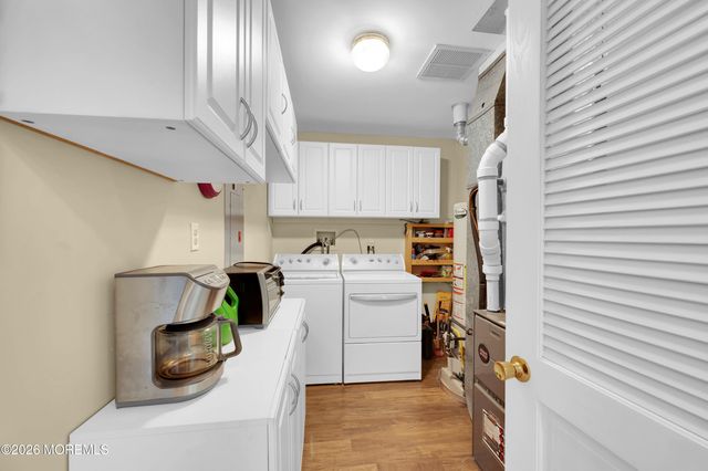 323 Stephan Avenue, Toms River, NJ 08753