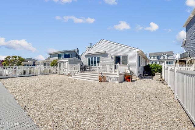 323 Stephan Avenue, Toms River, NJ 08753