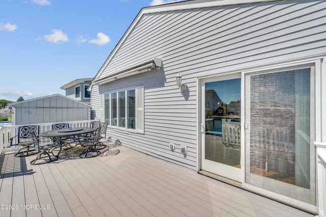 323 Stephan Avenue, Toms River, NJ 08753