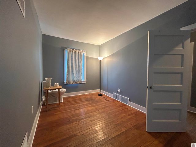 308 E Jackson Street, Clinton, KY 42031