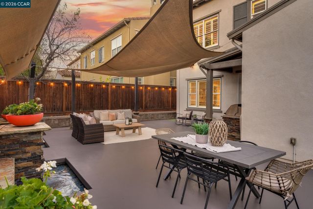 836 Griffon Court, Danville, CA 94506