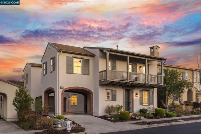 836 Griffon Court, Danville, CA 94506