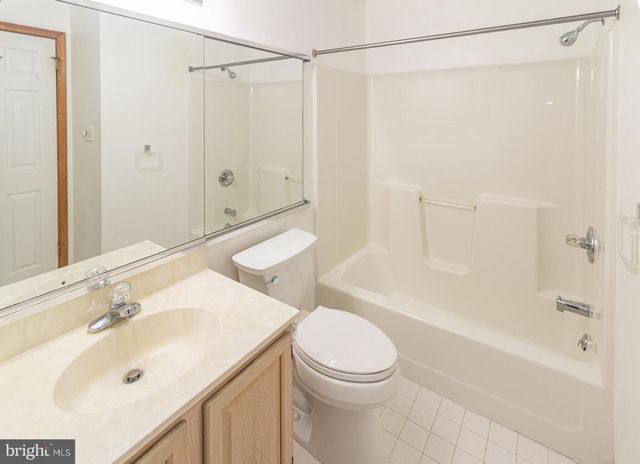 133 CHALKBOARD CT, Moorestown, NJ 08057