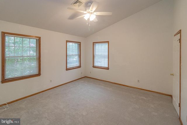 133 CHALKBOARD CT, Moorestown, NJ 08057