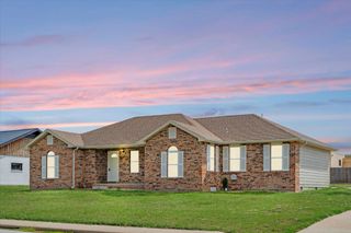 702 E Buffalo Street, Bolivar, MO 65613