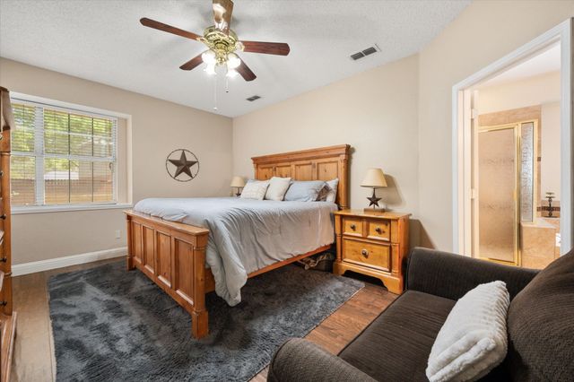 6111 Sandstone Drive, Arlington, TX 76001