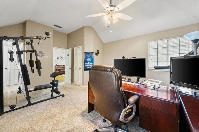 6111 Sandstone Drive, Arlington, TX 76001