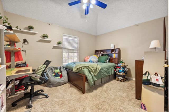 6111 Sandstone Drive, Arlington, TX 76001