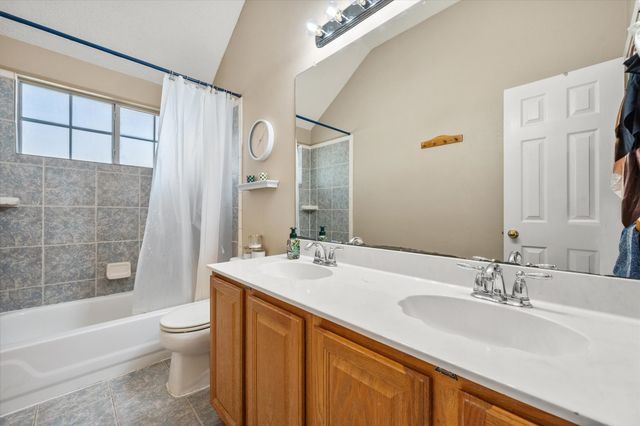 6111 Sandstone Drive, Arlington, TX 76001