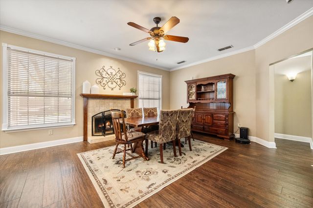 6111 Sandstone Drive, Arlington, TX 76001