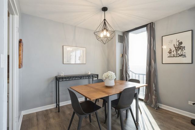 1800 7th Street 11C, East Moline, IL 61244