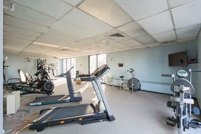 1800 7th Street 11C, East Moline, IL 61244