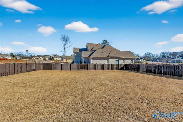 235 Idle Creek Drive, Huntsville, AL 35811