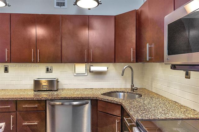 1200 West Ave 423, Miami Beach, FL 33139