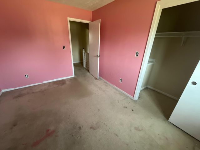5248 Longrifle Road, Westerville, OH 43081