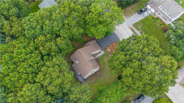 6 Acacia Court, Coventry, RI 02816