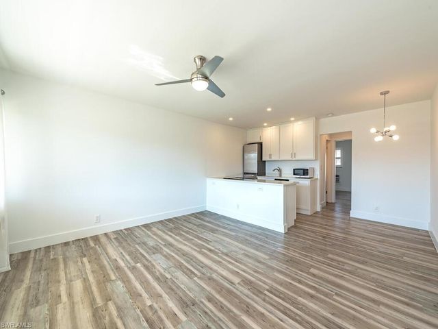 473 12th AVE S # B13, Naples, FL 34102