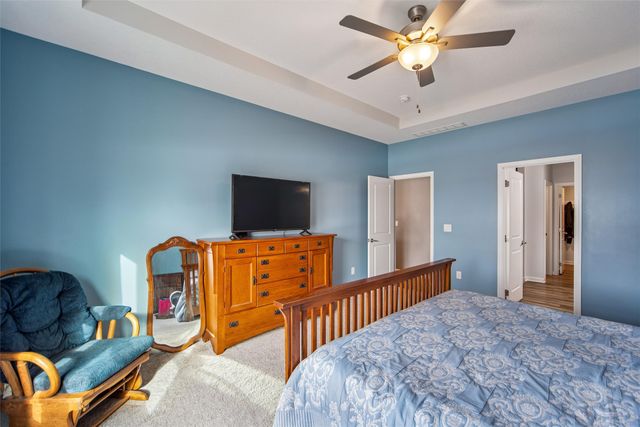 6730 NE 9th Court, Des Moines, IA 50313