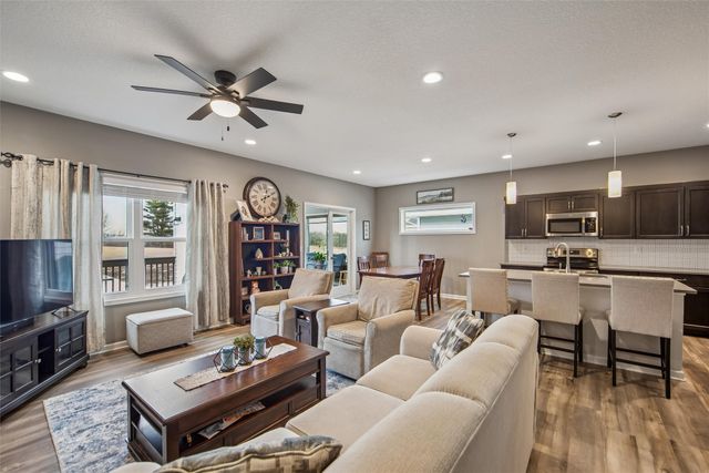 6730 NE 9th Court, Des Moines, IA 50313