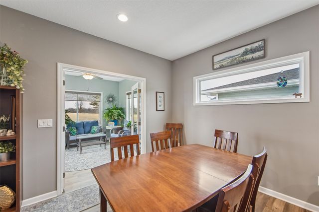 6730 NE 9th Court, Des Moines, IA 50313