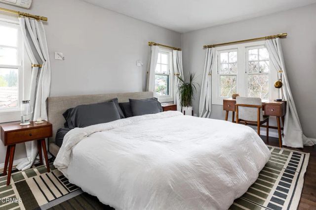 4195 York Boulevard, Los Angeles, CA 90065