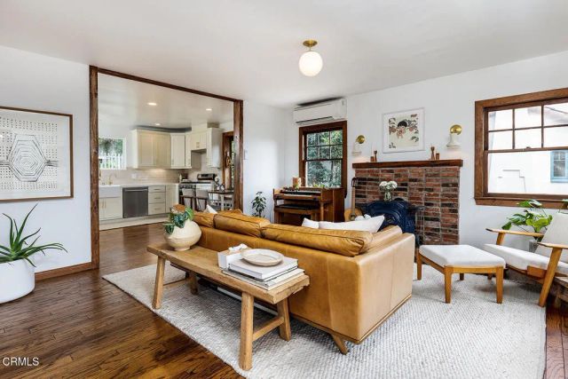 4195 York Boulevard, Los Angeles, CA 90065