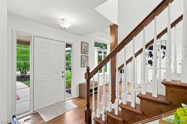 359 Savannah Drive, Canton, MI 48187
