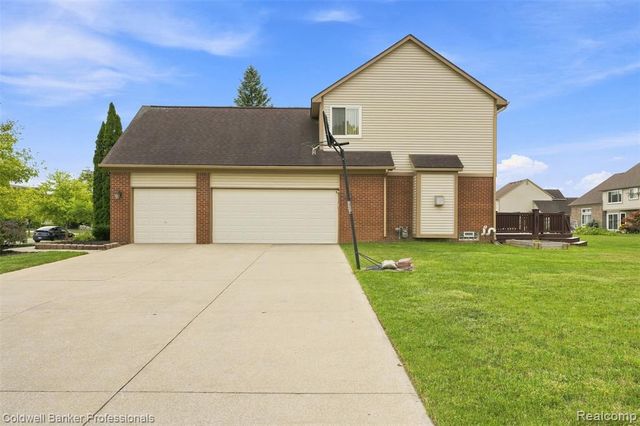 359 Savannah Drive, Canton, MI 48187