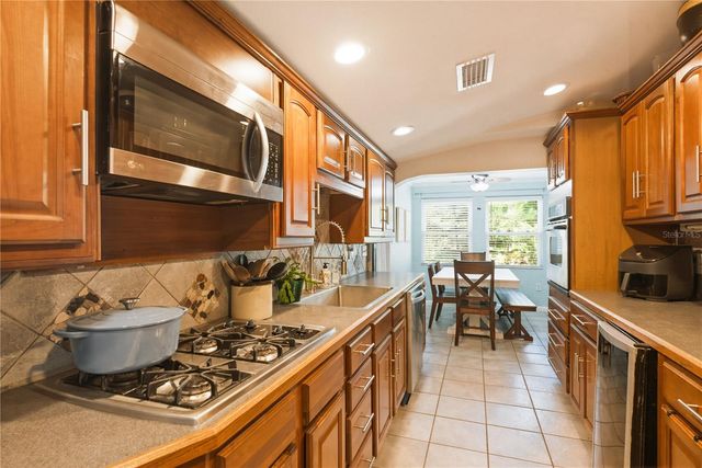 701 S CREST AVENUE, Clearwater, FL 33756