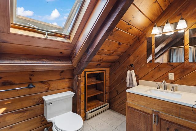 303 Stage Road, Nottingham, NH 03290