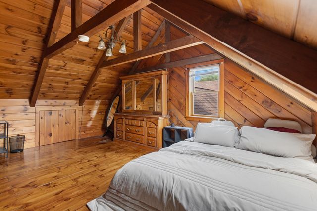 303 Stage Road, Nottingham, NH 03290