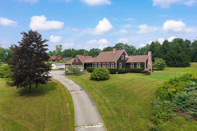 303 Stage Road, Nottingham, NH 03290