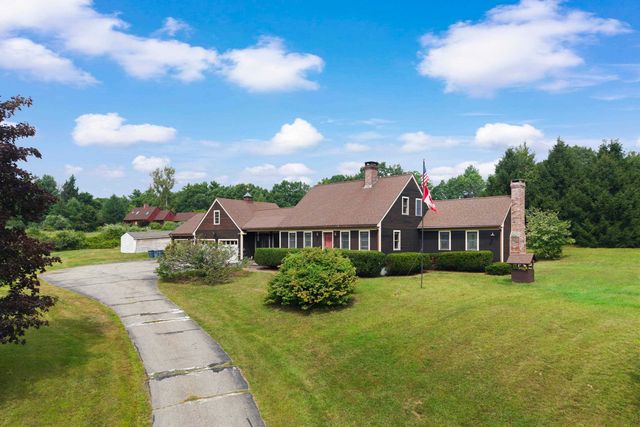 303 Stage Road, Nottingham, NH 03290