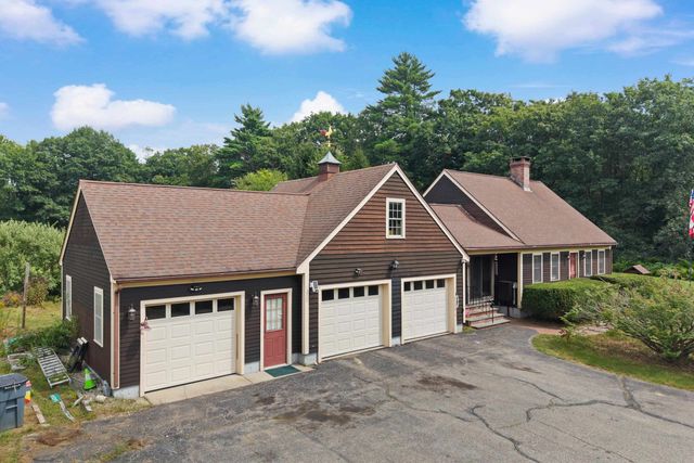 303 Stage Road, Nottingham, NH 03290
