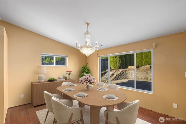 32828 22nd Avenue SW, Federal Way, WA 98023