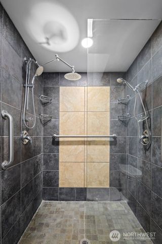 32828 22nd Avenue SW, Federal Way, WA 98023