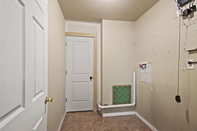 432 County Road 4284, Dayton, TX 77535