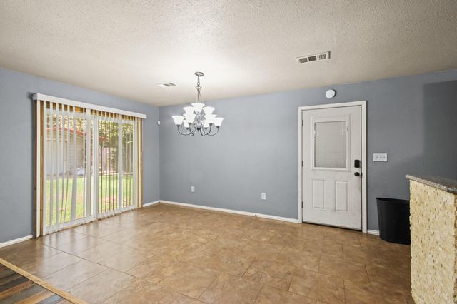 432 County Road 4284, Dayton, TX 77535