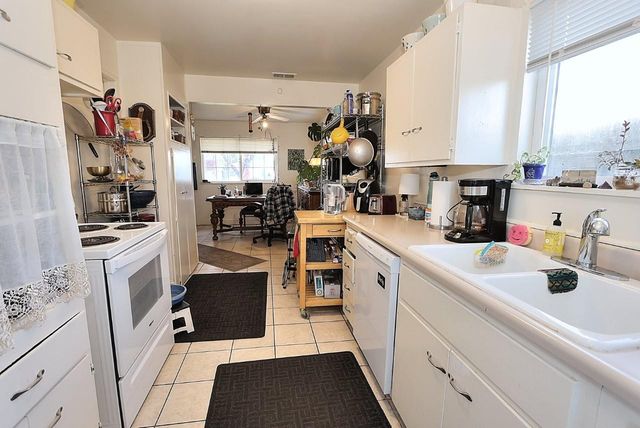 1504 Cardinal Way, Roseville, CA 95661