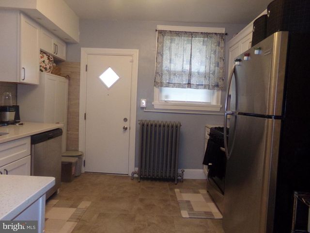 160 LINTON ST, Philadelphia, PA 19120