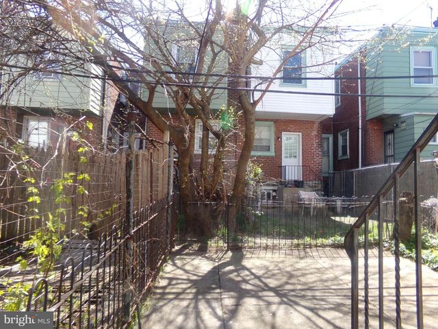 160 LINTON ST, Philadelphia, PA 19120