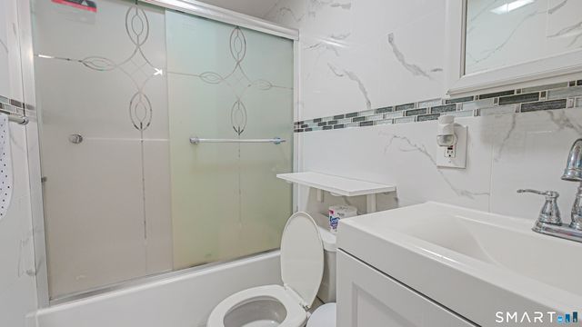 9 Ridge Street, Waterbury, CT 06706