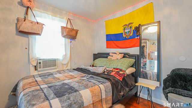 9 Ridge Street, Waterbury, CT 06706