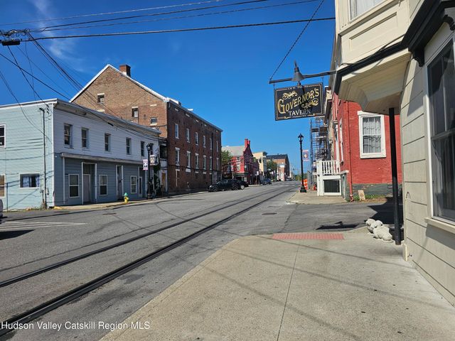 7-9 S 7th Street, Hudson, NY 12534