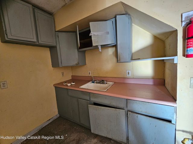 7-9 S 7th Street, Hudson, NY 12534