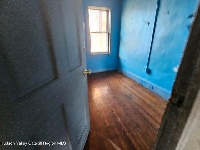 7-9 S 7th Street, Hudson, NY 12534