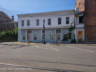 7-9 S 7th Street, Hudson, NY 12534