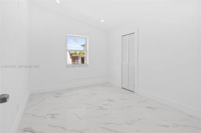 8400 NW 24th Ct, Miami, FL 33147